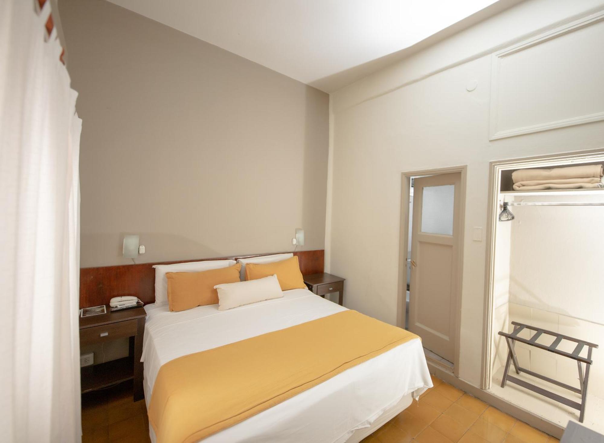 Gran Rex Hotel Córdoba Exteriör bild